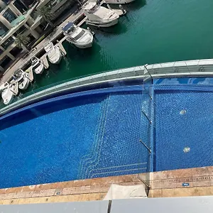 Apartment Cayan Tower Luxury With Sea View, Dubai